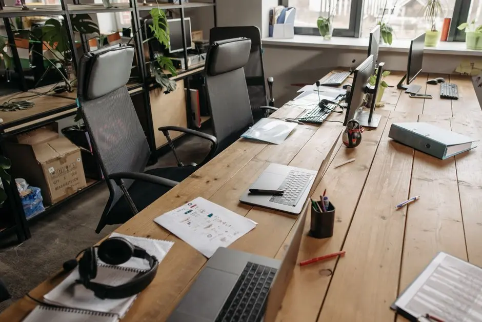 Kursi Kerja Ergonomis: Investasi yang Menyelamatkan Punggungku